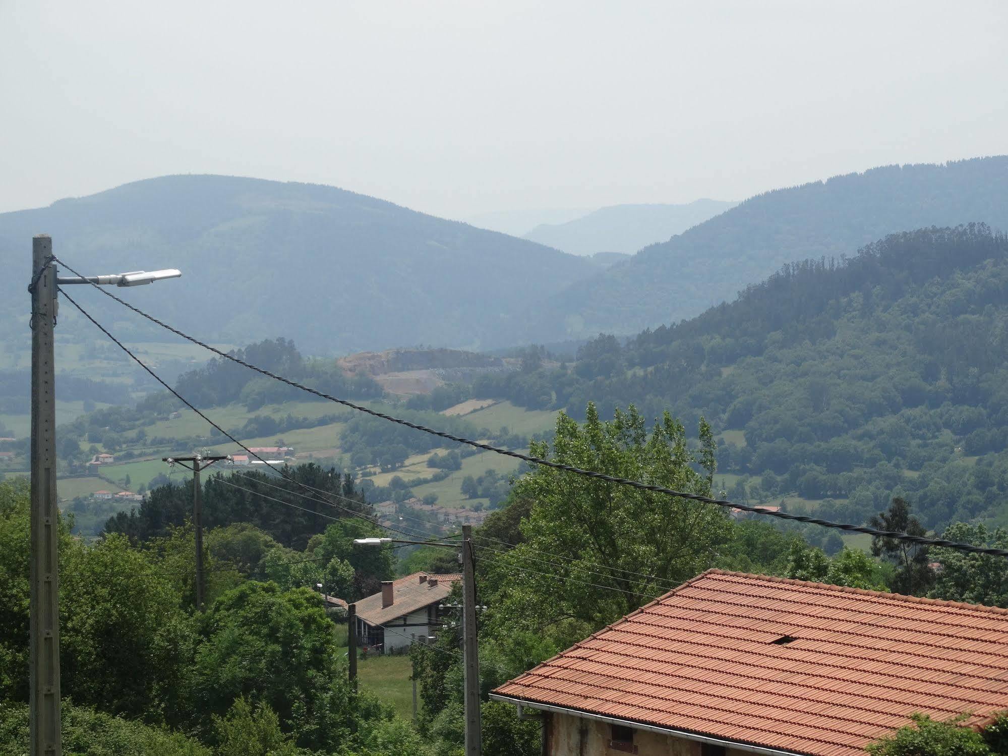Urrezko Ametsa Sopuerta Exterior foto